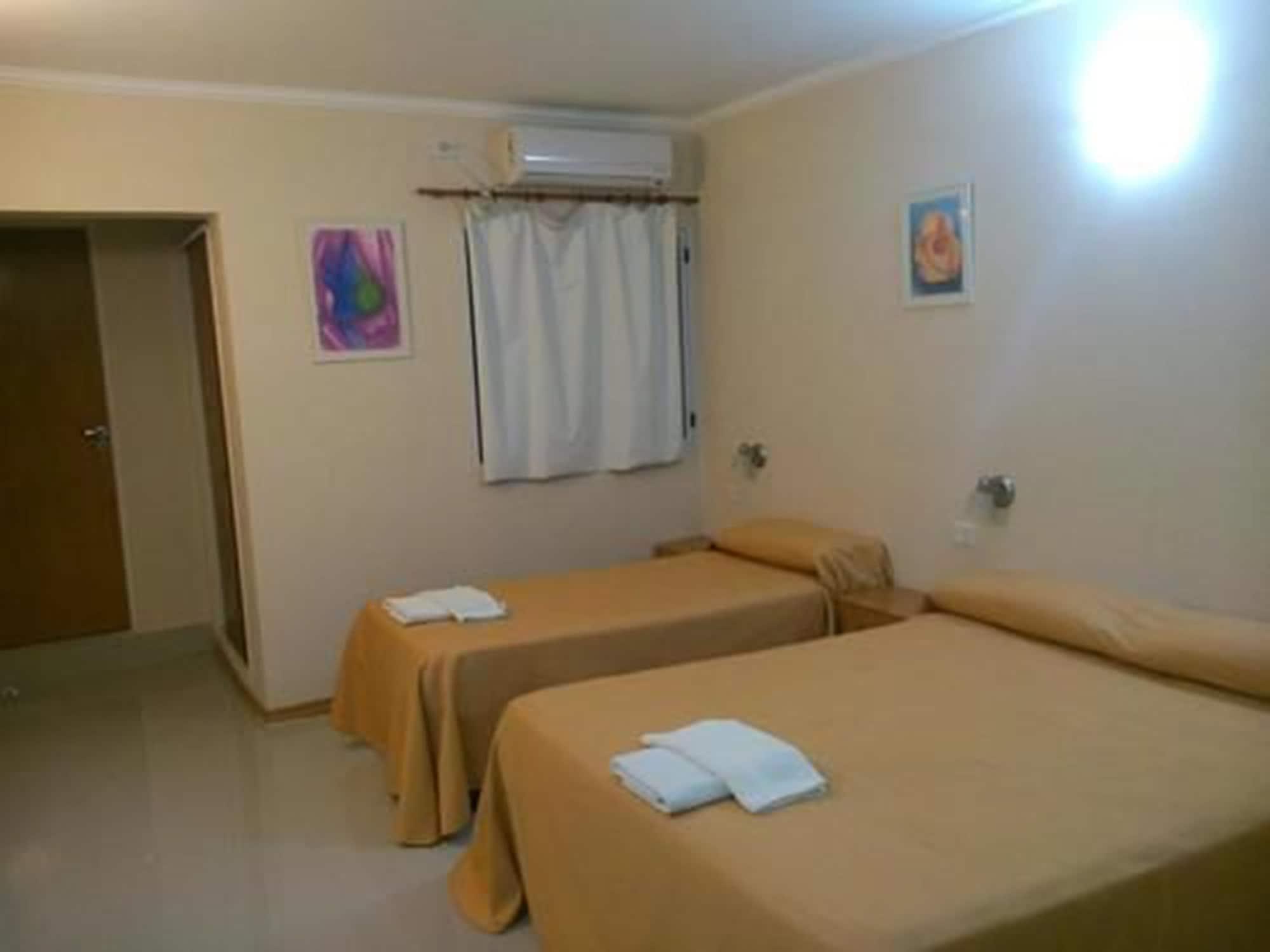 Cheltum Hotel Trelew Dış mekan fotoğraf